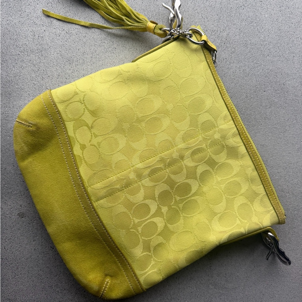 Coach Yellow Green Signature Shoulder Bag - Picture 13 of 16